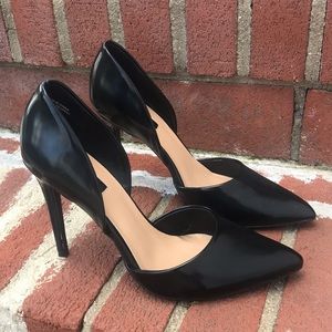 Forever 21 black pumps